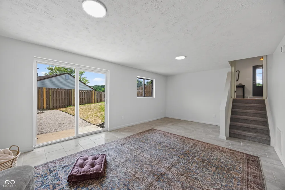 340 E Brittany Way Ellettsville, IN 47429