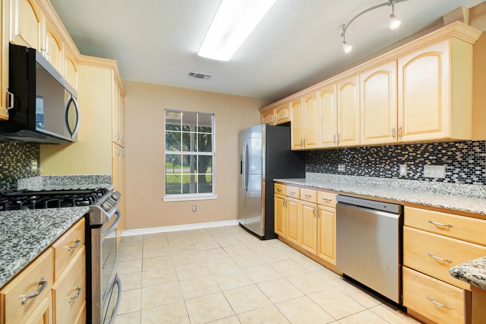 329 Helena Drive Powderly, TX 75473