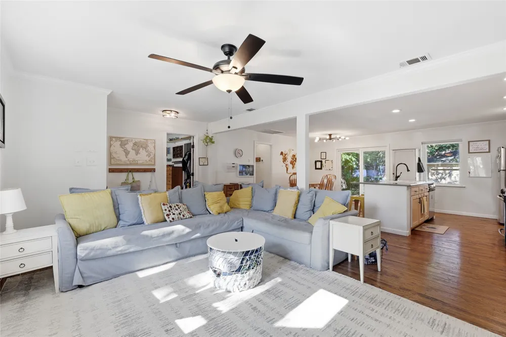 13227 Challaburton Drive Farmers Branch, TX 75234