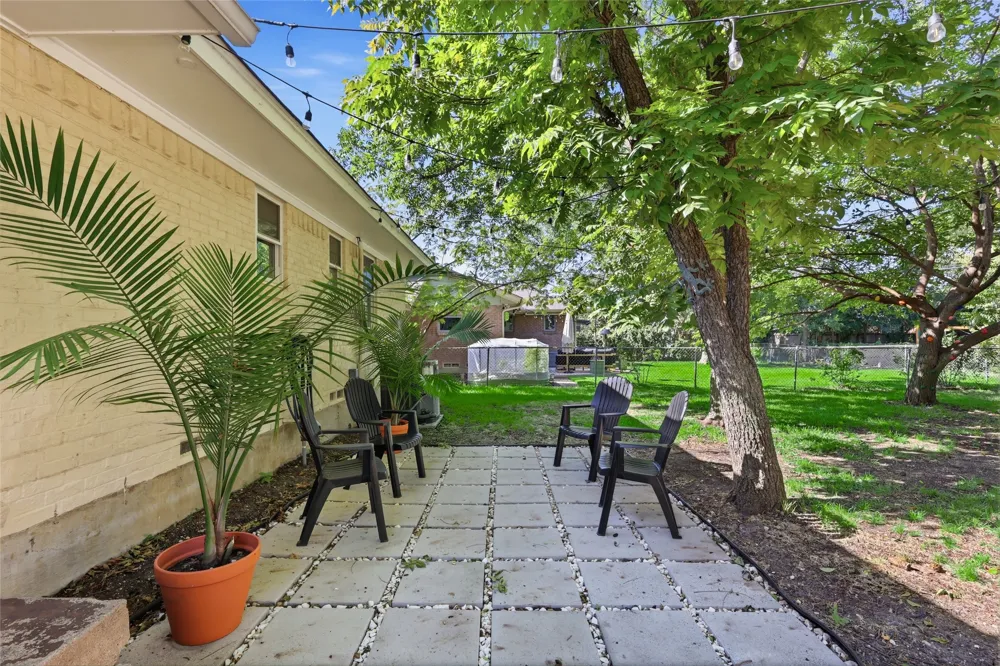 13227 Challaburton Drive Farmers Branch, TX 75234