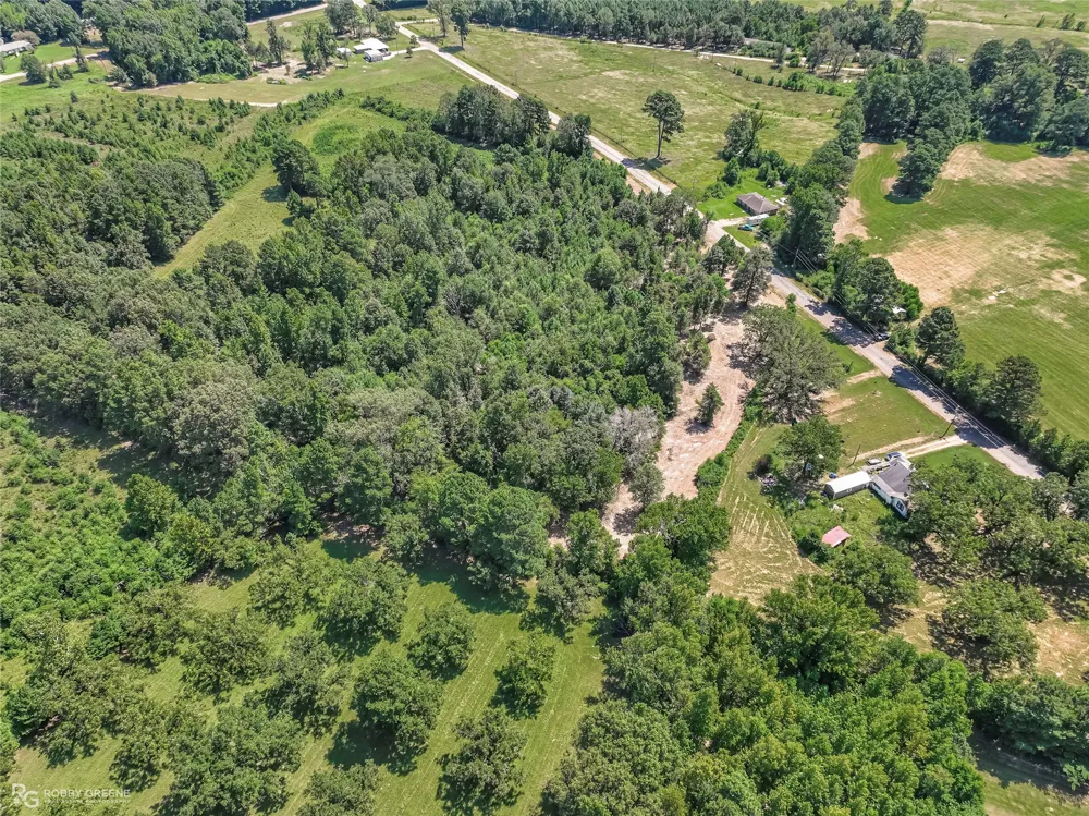 2 Percy Burns Road Springhill, LA 71075