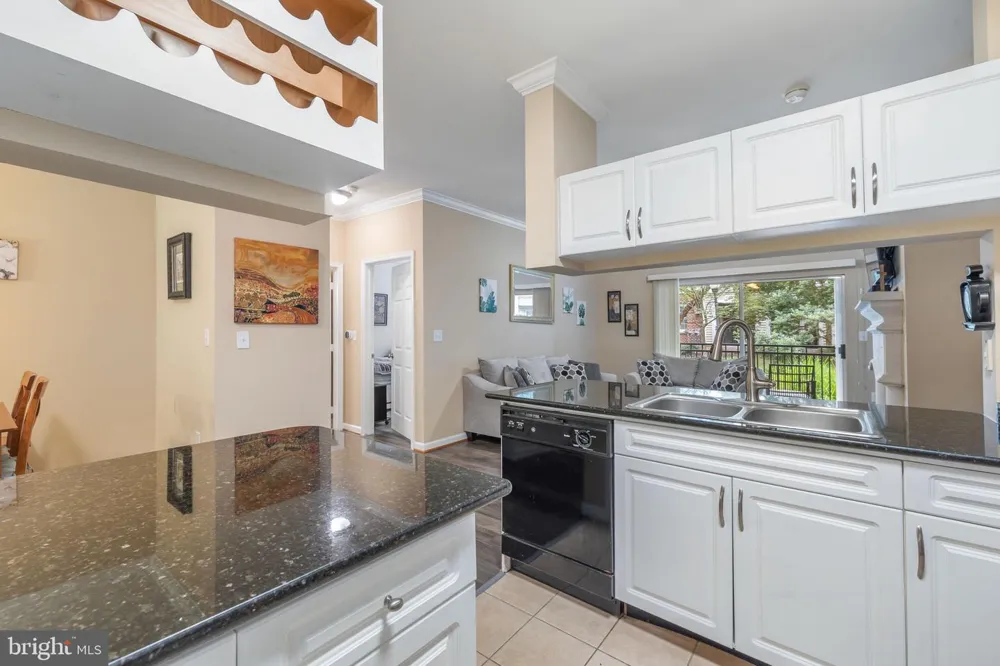 12909 CENTRE PARK CIRCLE #104 Herndon, VA 20171