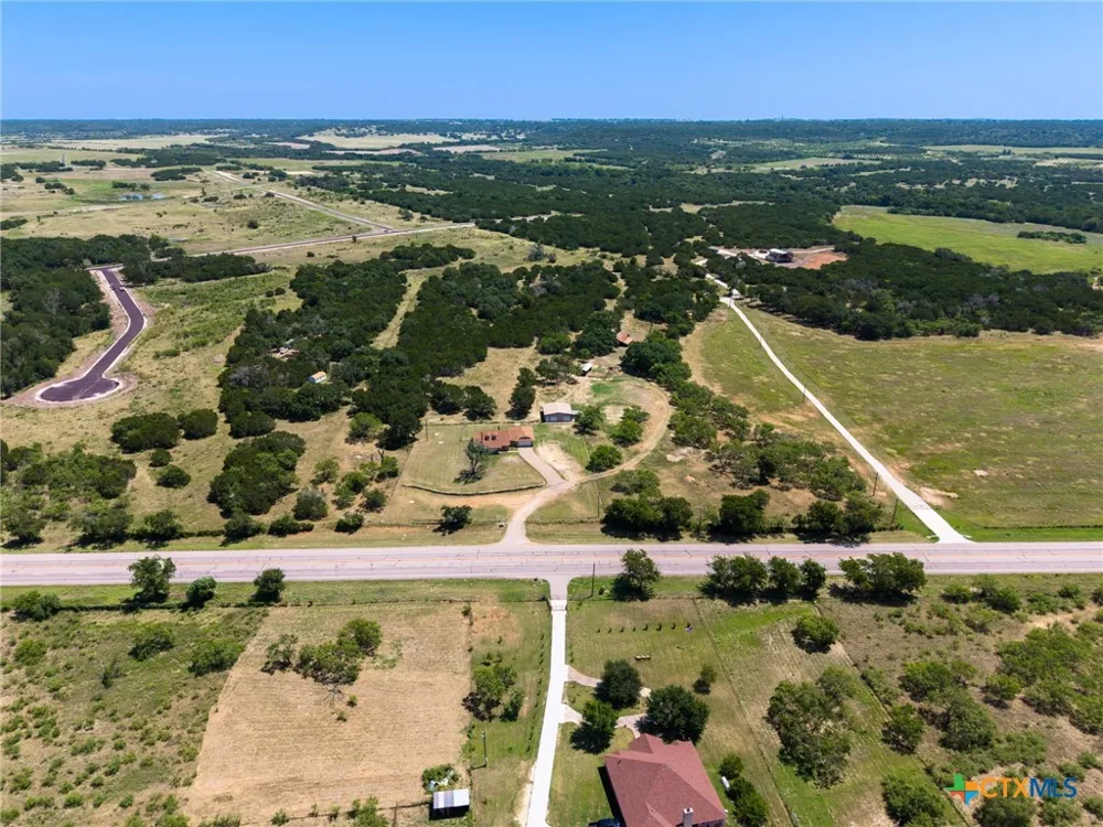 10072 State Highway 36 Jonesboro, TX 76538