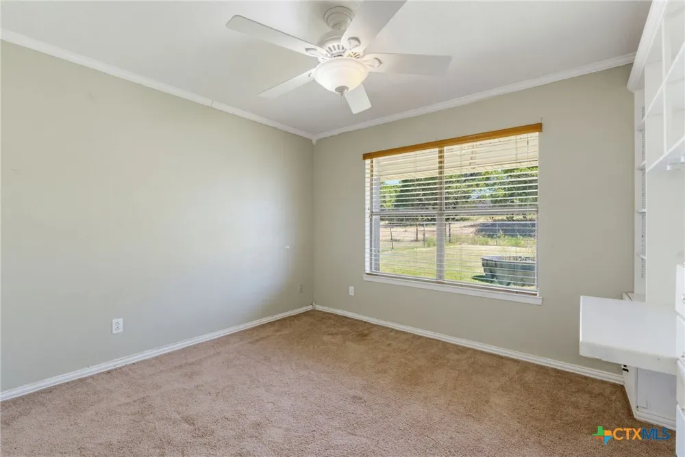 10072 State Highway 36 Jonesboro, TX 76538