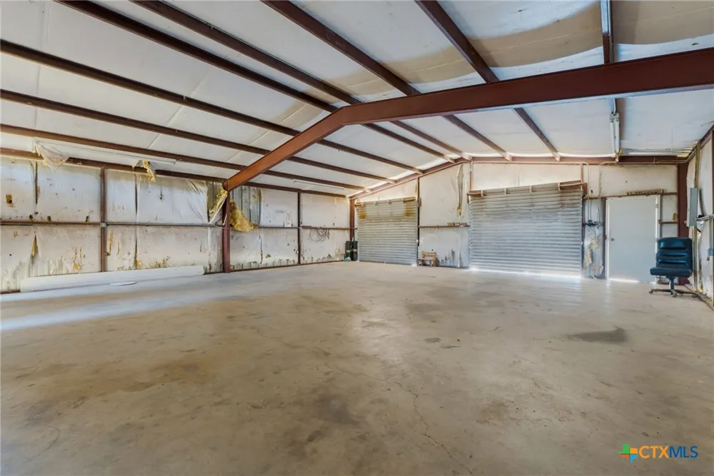10072 State Highway 36 Jonesboro, TX 76538