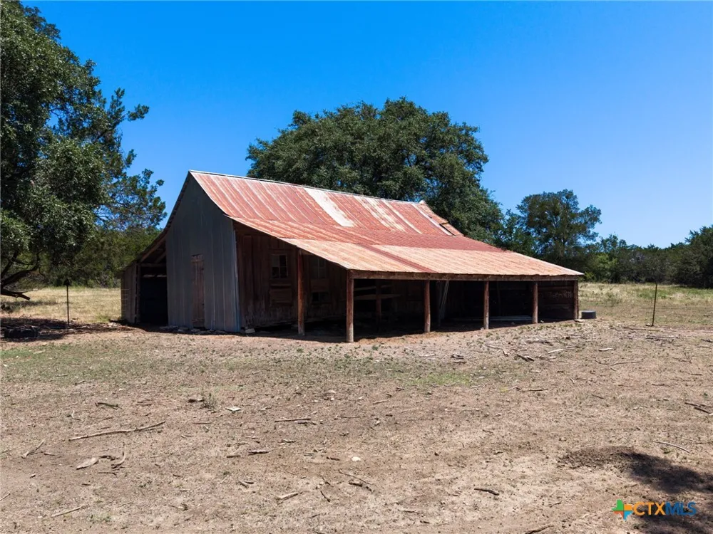 10072 State Highway 36 Jonesboro, TX 76538