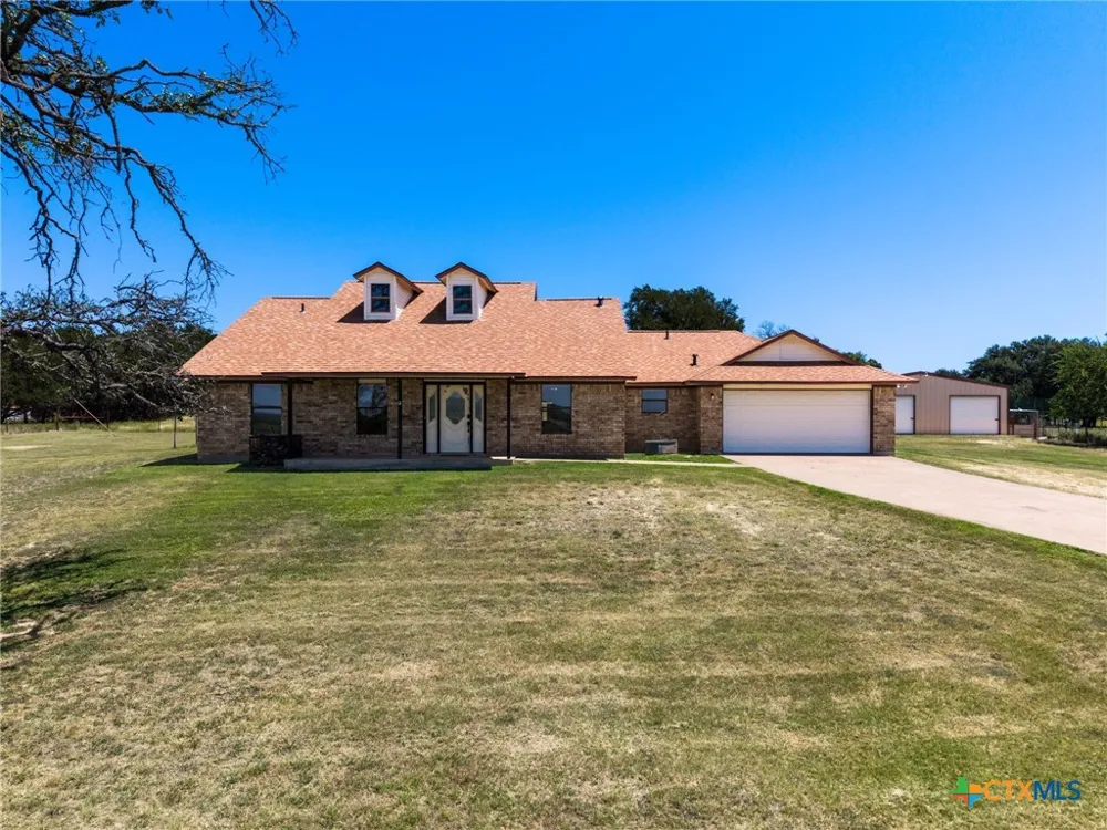 10072 State Highway 36 Jonesboro, TX 76538