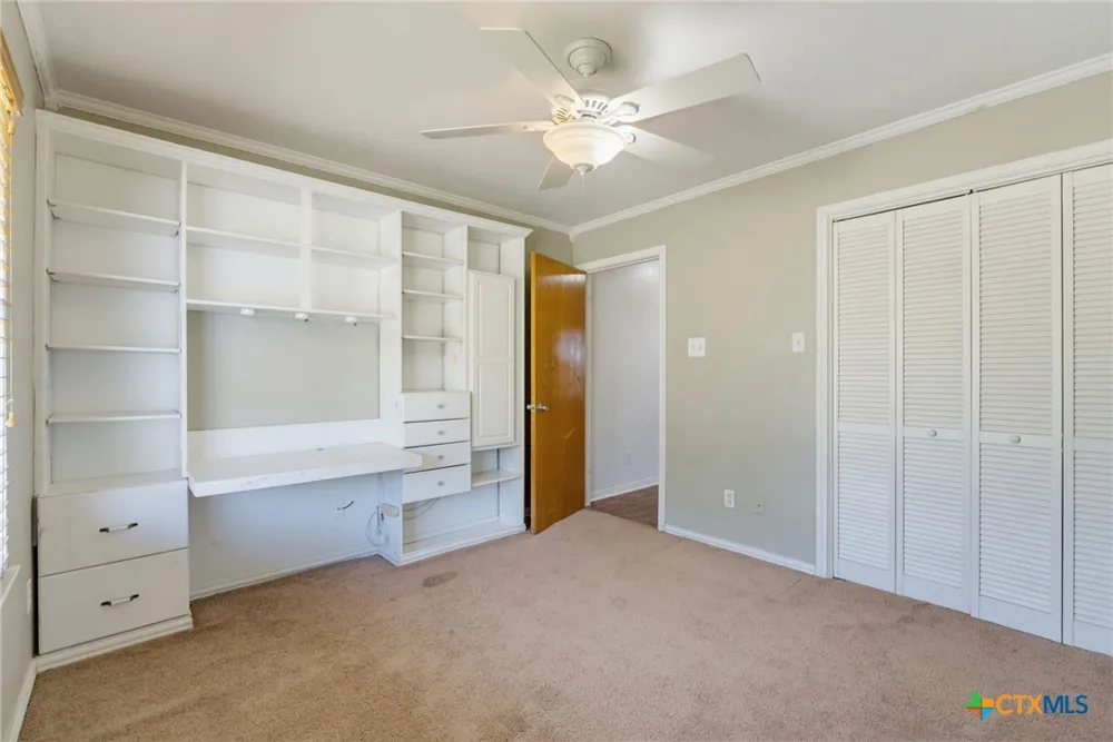 10072 State Highway 36 Jonesboro, TX 76538