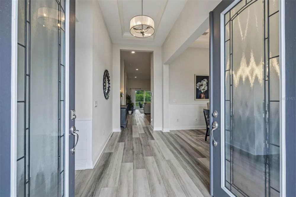5254 WOLF CREEK DRIVE Apollo Beach, FL 33572