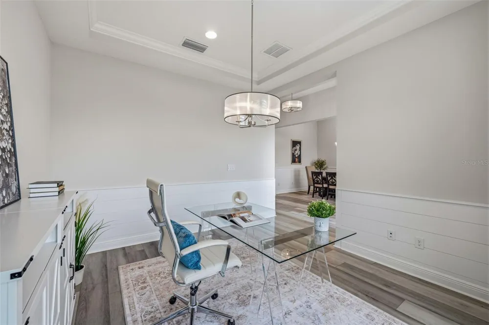 5254 WOLF CREEK DRIVE Apollo Beach, FL 33572