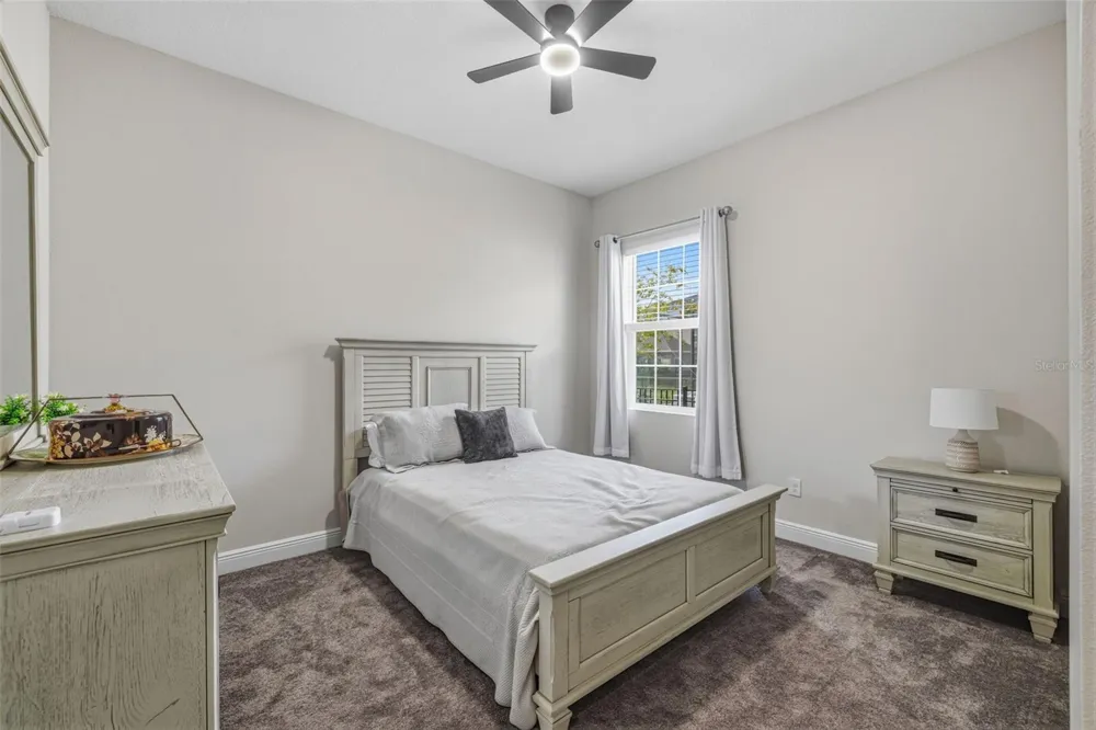 5254 WOLF CREEK DRIVE Apollo Beach, FL 33572