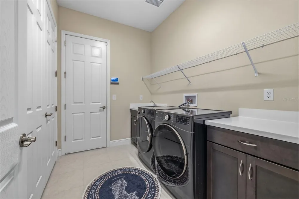 5254 WOLF CREEK DRIVE Apollo Beach, FL 33572