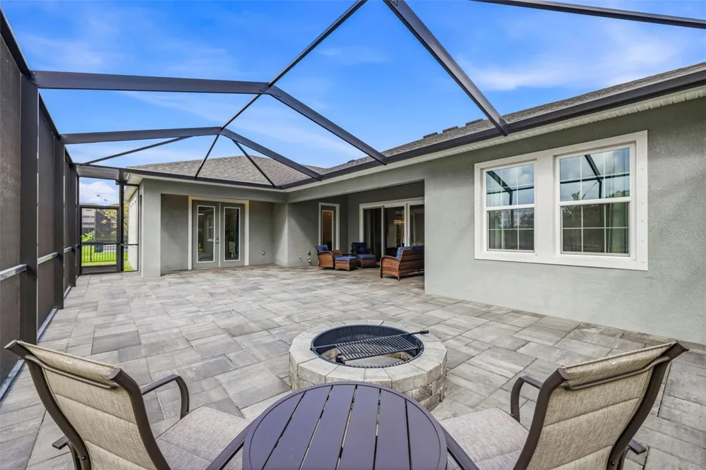 5254 WOLF CREEK DRIVE Apollo Beach, FL 33572