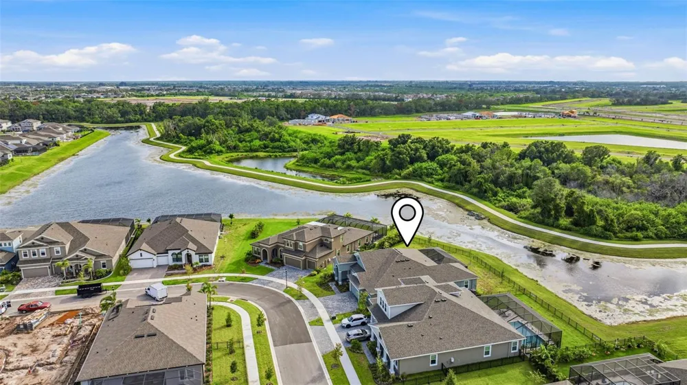 5254 WOLF CREEK DRIVE Apollo Beach, FL 33572