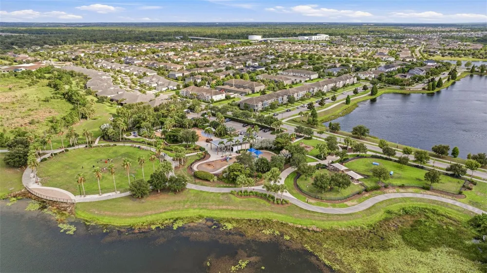 5254 WOLF CREEK DRIVE Apollo Beach, FL 33572