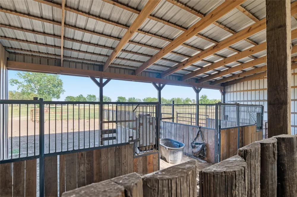 2096 E 168th Street Skiatook, OK 74070