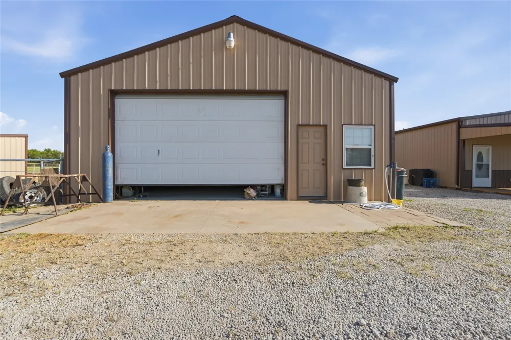 2096 E 168th Street Skiatook, OK 74070