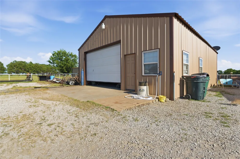 2096 E 168th Street Skiatook, OK 74070
