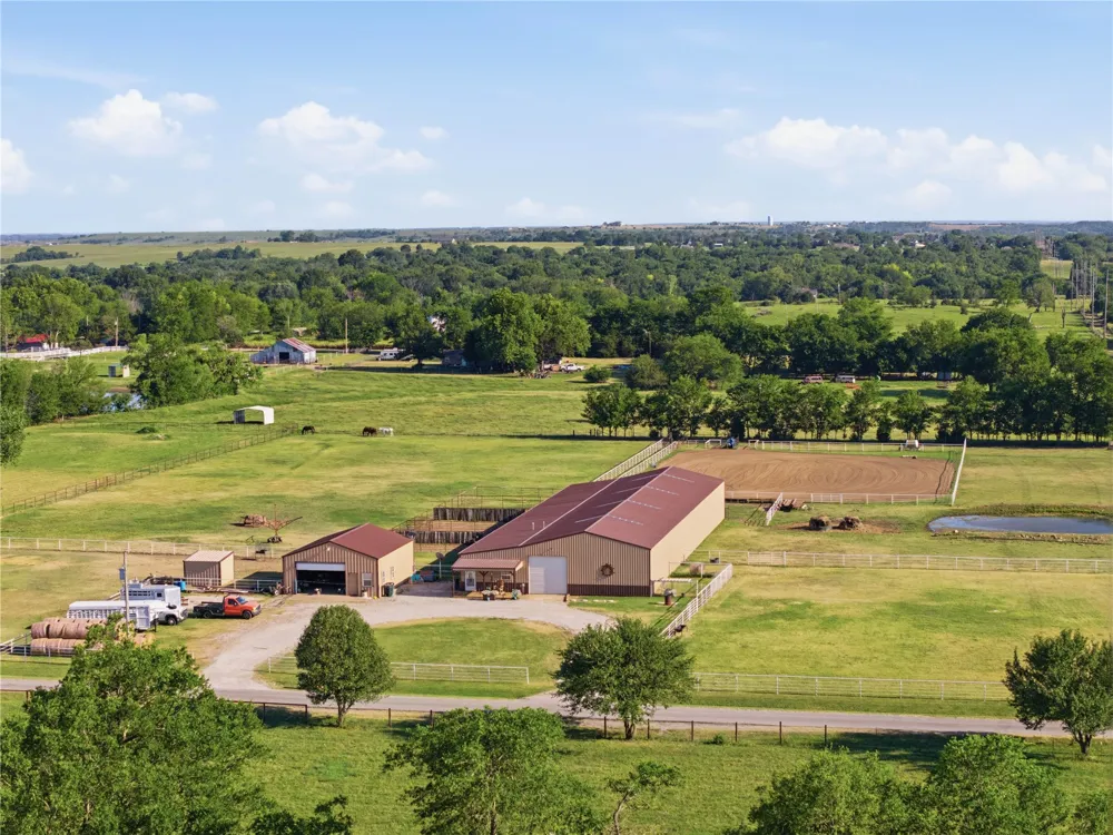 2096 E 168th Street Skiatook, OK 74070