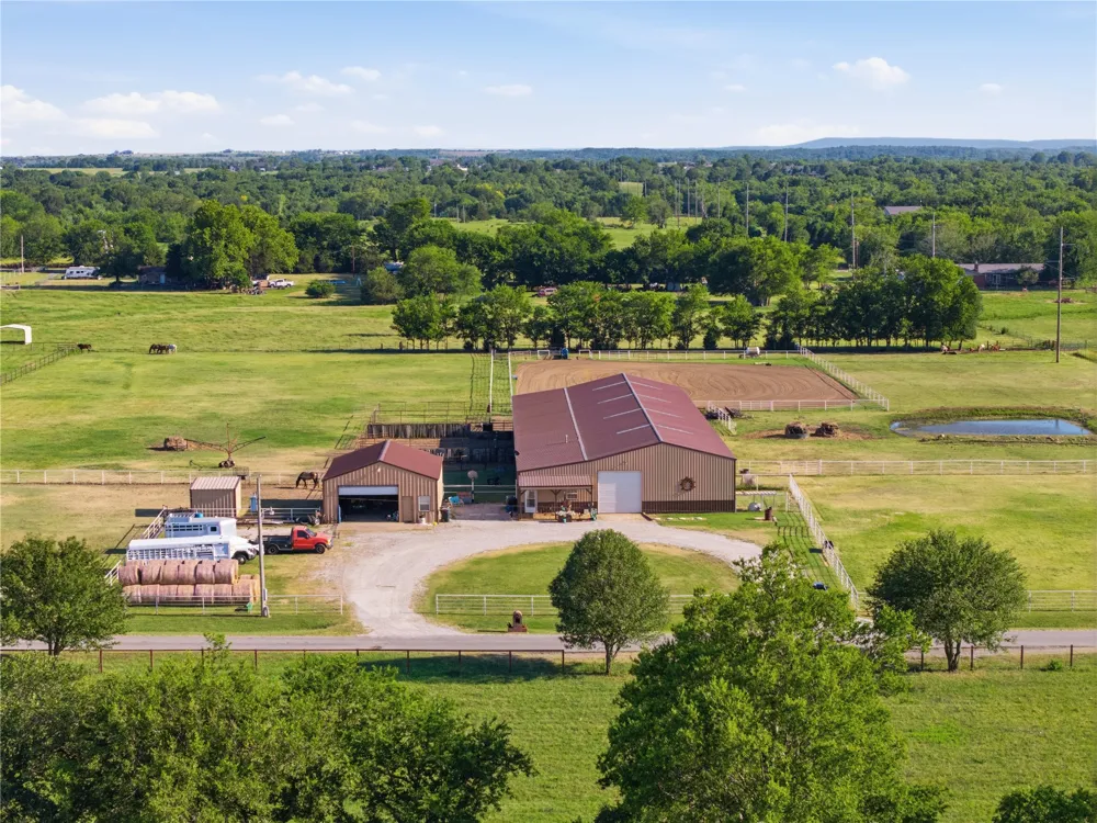 2096 E 168th Street Skiatook, OK 74070