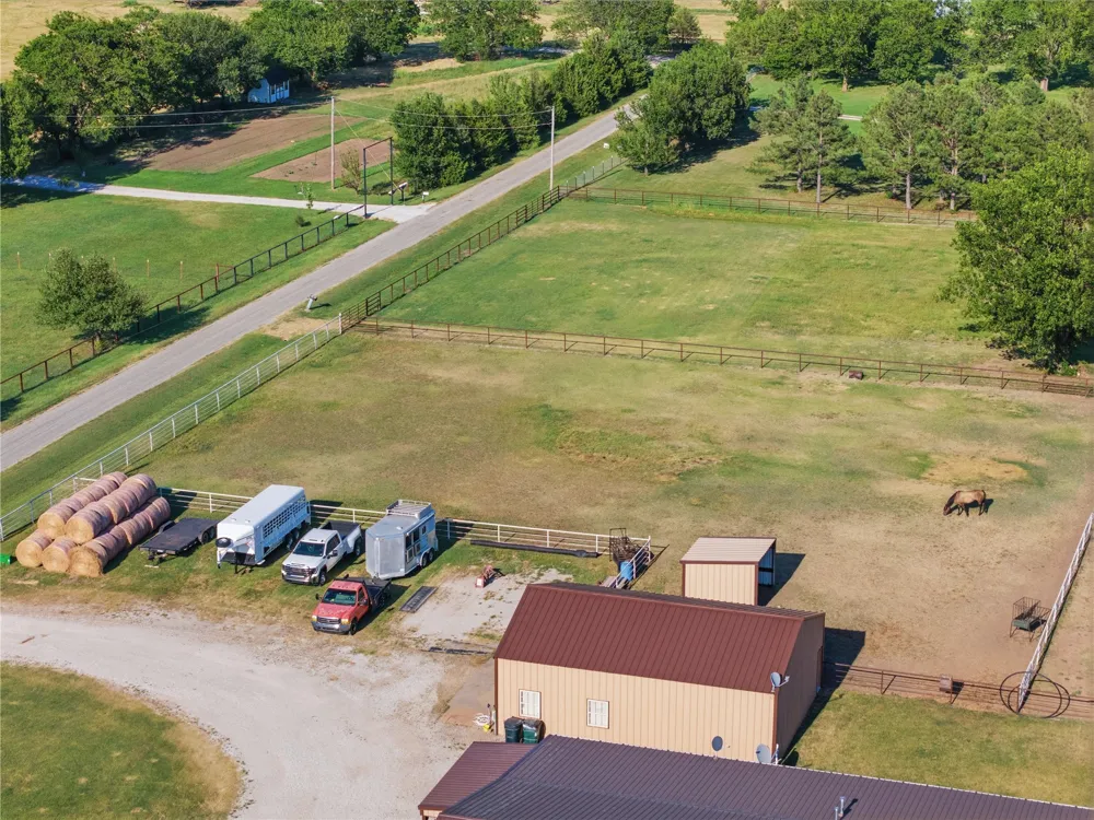 2096 E 168th Street Skiatook, OK 74070