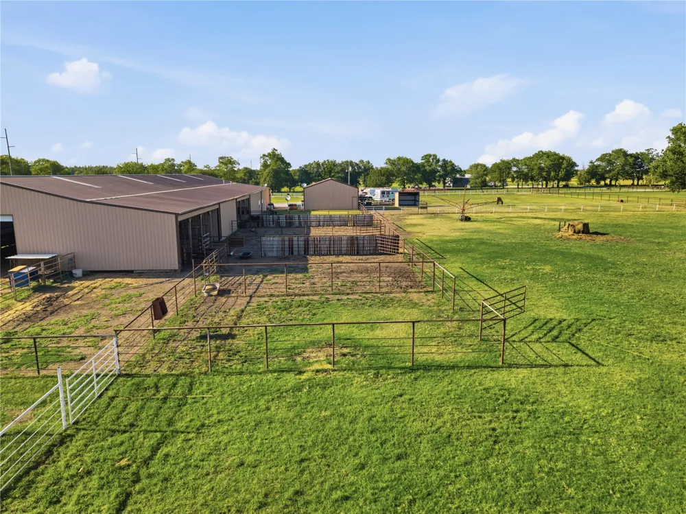2096 E 168th Street Skiatook, OK 74070
