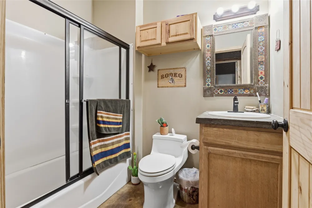 2096 E 168th Street Skiatook, OK 74070