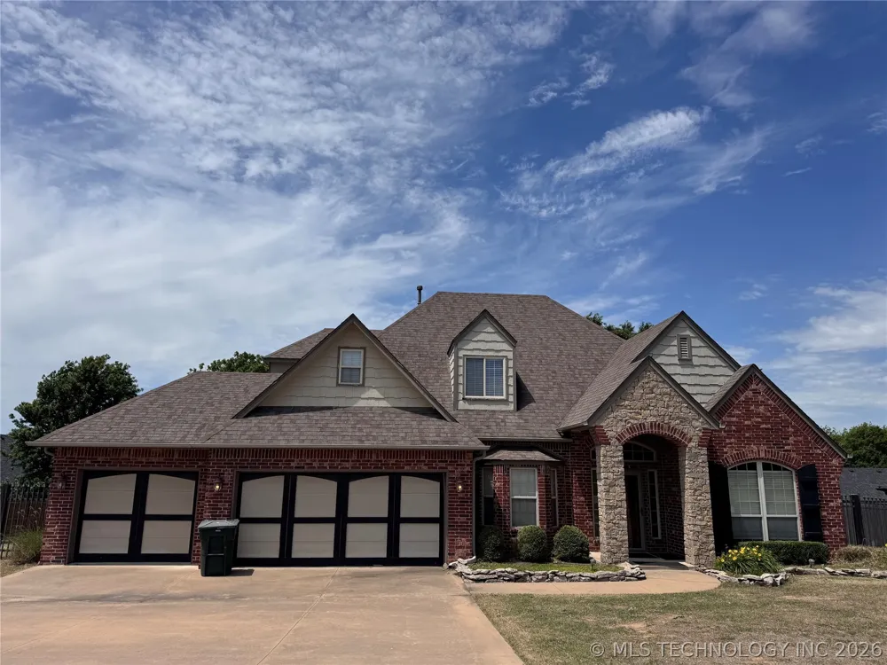 810 S Tallchief Avenue Skiatook, OK 74070