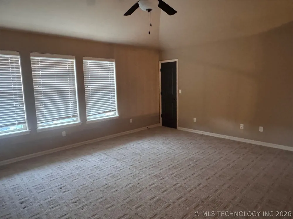 810 S Tallchief Avenue Skiatook, OK 74070