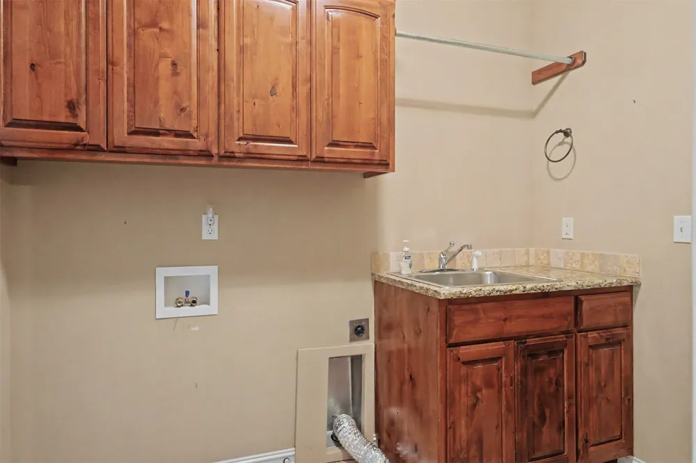 810 S Tallchief Avenue Skiatook, OK 74070
