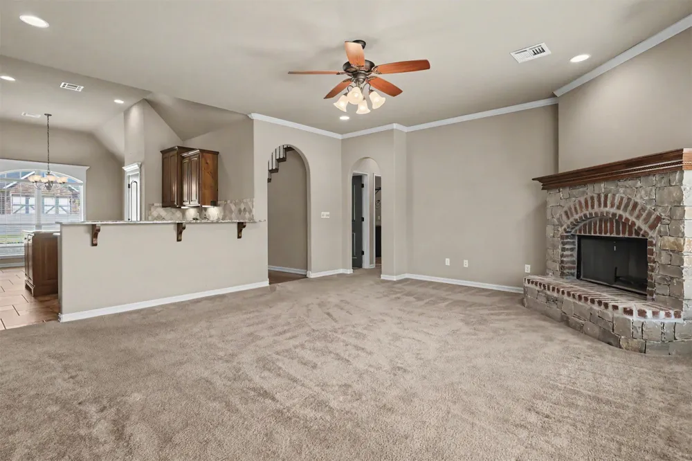 810 S Tallchief Avenue Skiatook, OK 74070