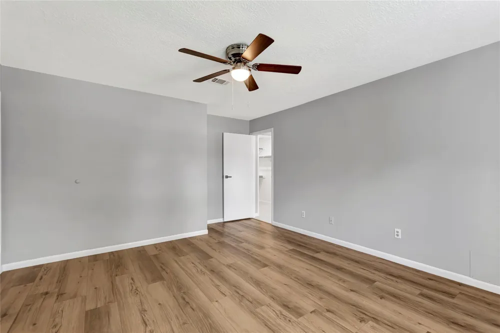 16707 Ashmoor Court Houston, TX 77058