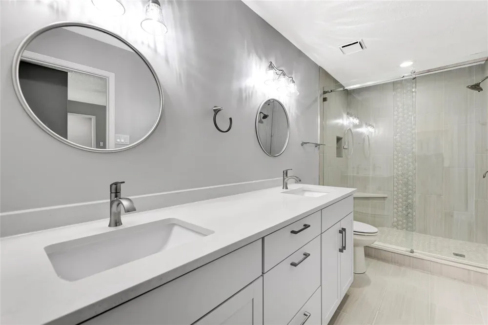 16707 Ashmoor Court Houston, TX 77058