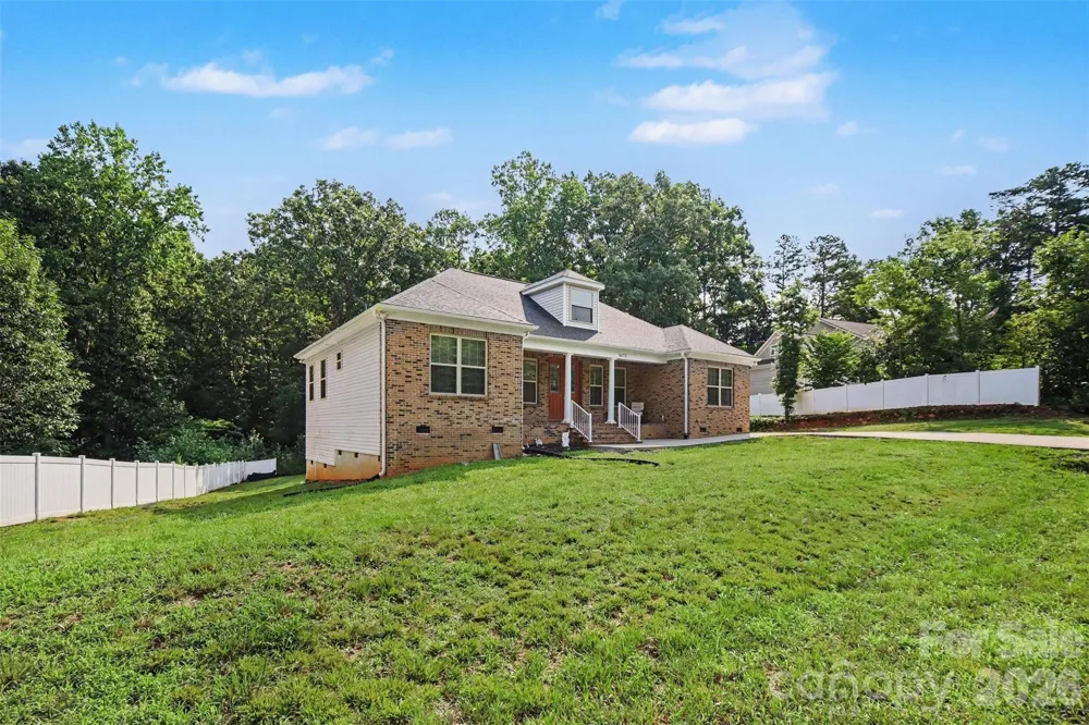 1473 Morningside Drive Iron Station, NC 28080