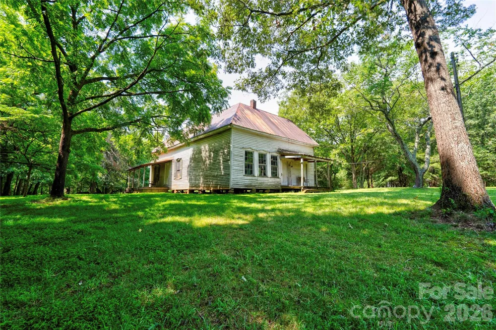 719 W Zion Church Road Shelby, NC 28150