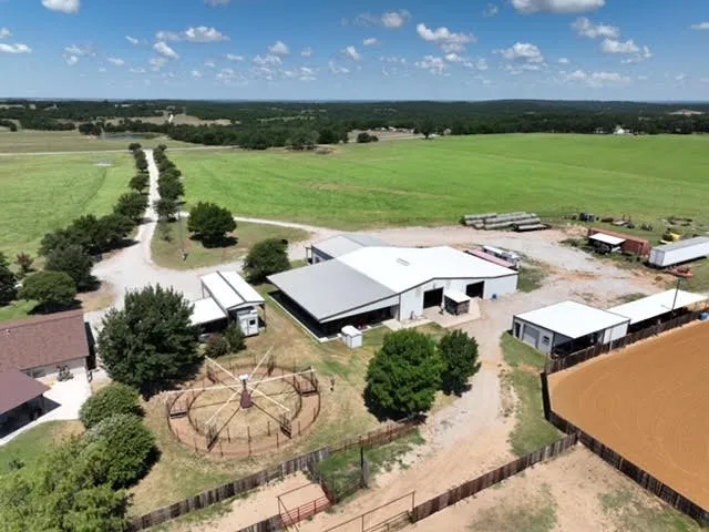 5026 Upper Montague Road Bowie, TX 76230