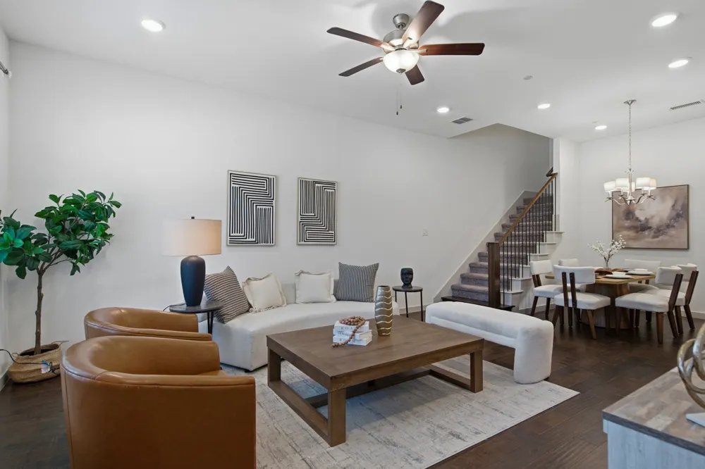 2221 Lasso Lane Carrollton, TX 75010