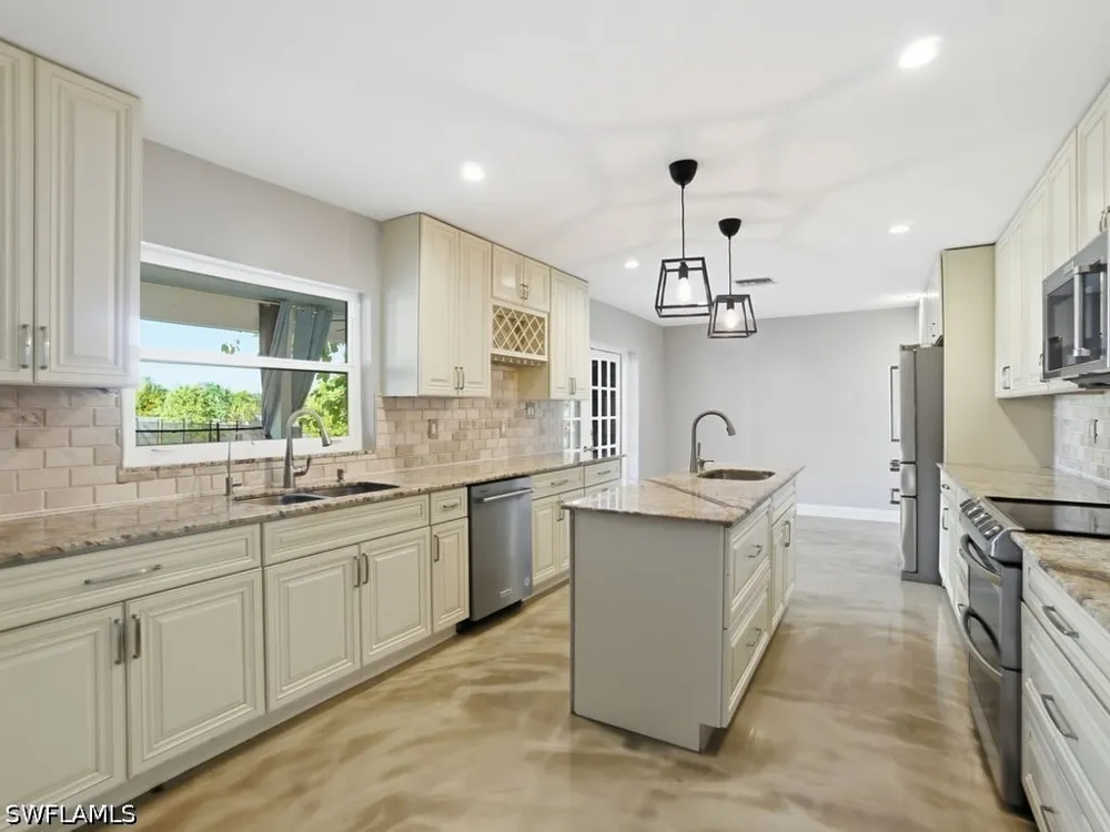 Shady River Lane Fort Myers, FL 33905