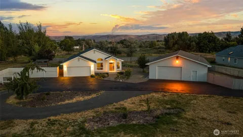 2430 Vantage Highway