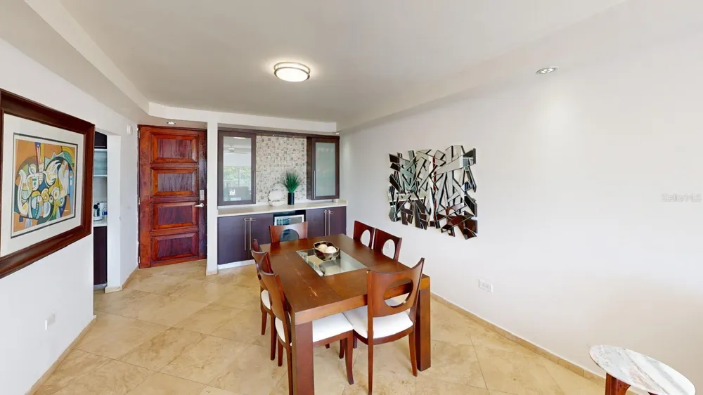 Ave Isla Verde RACQUET CLUB #2 Carolina, PR 00979