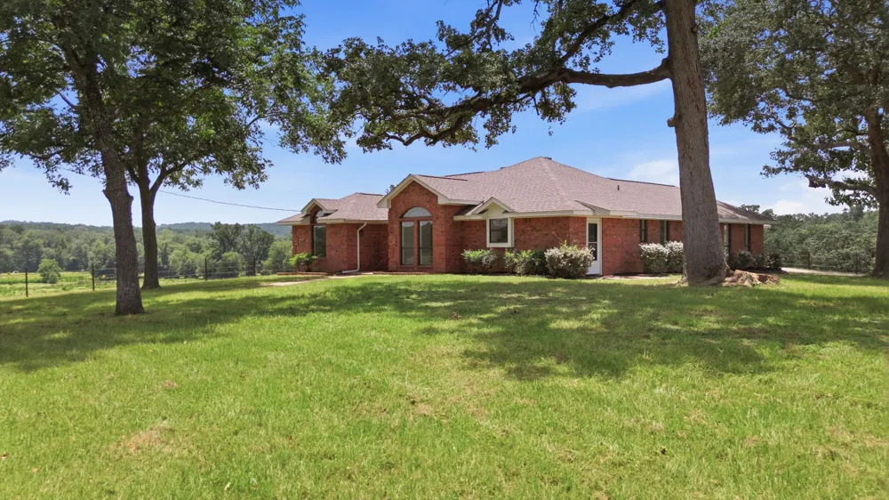 931 PR 5140 Grapeland, TX 75844