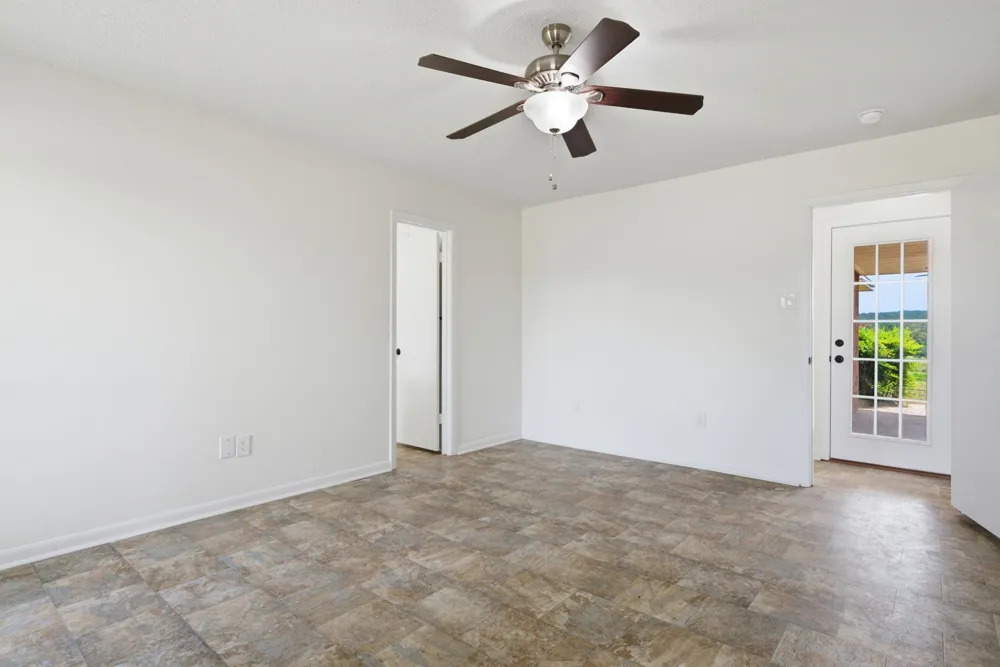 931 PR 5140 Grapeland, TX 75844