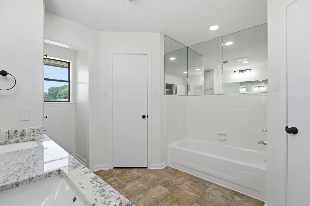 931 PR 5140 Grapeland, TX 75844