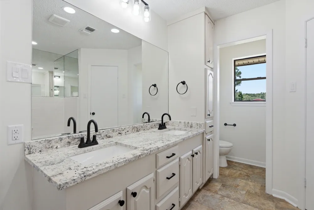 931 PR 5140 Grapeland, TX 75844