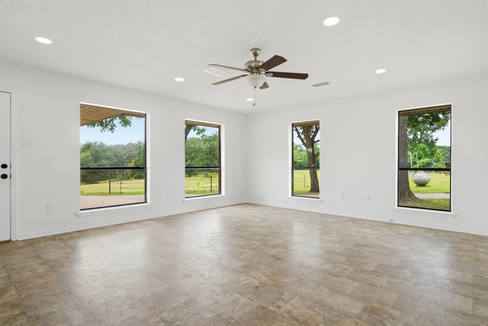 931 PR 5140 Grapeland, TX 75844