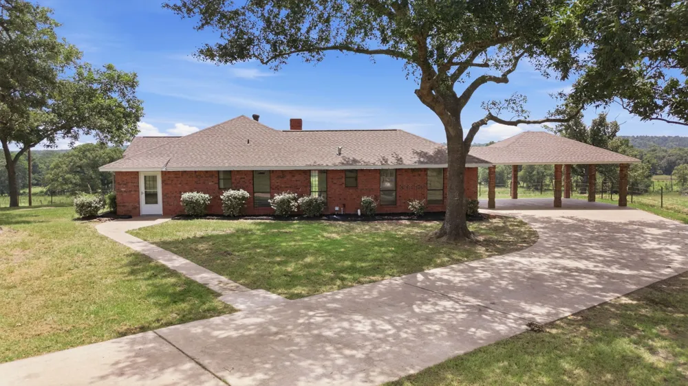 931 PR 5140 Grapeland, TX 75844