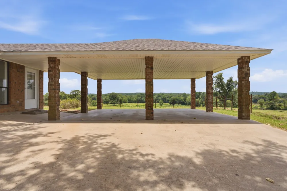931 PR 5140 Grapeland, TX 75844