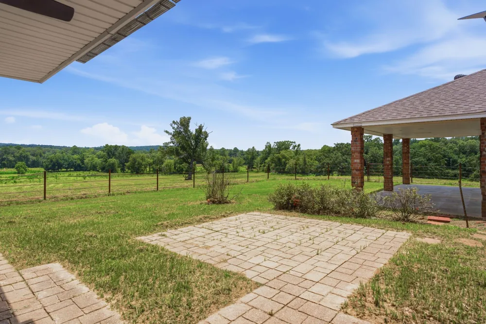 931 PR 5140 Grapeland, TX 75844