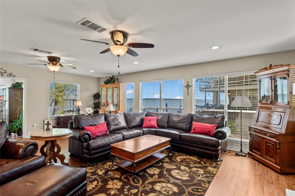 1820 Bounty View Drive Tool, TX 75143