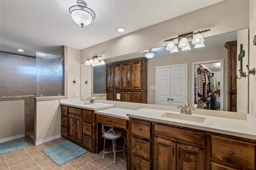 1820 Bounty View Drive Tool, TX 75143